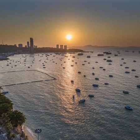 Eastiny residencia Hotel Pattaya Exterior foto