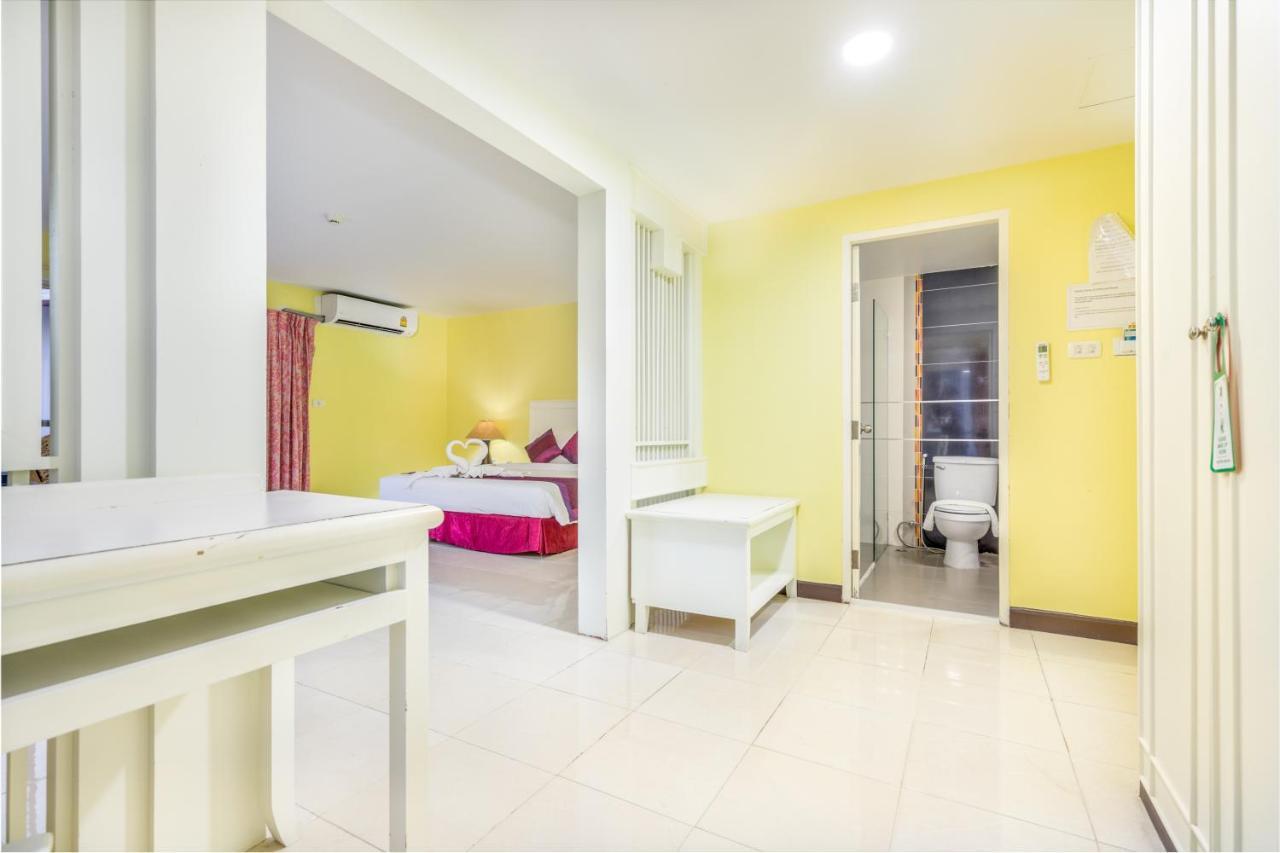 Eastiny residencia Hotel Pattaya Exterior foto